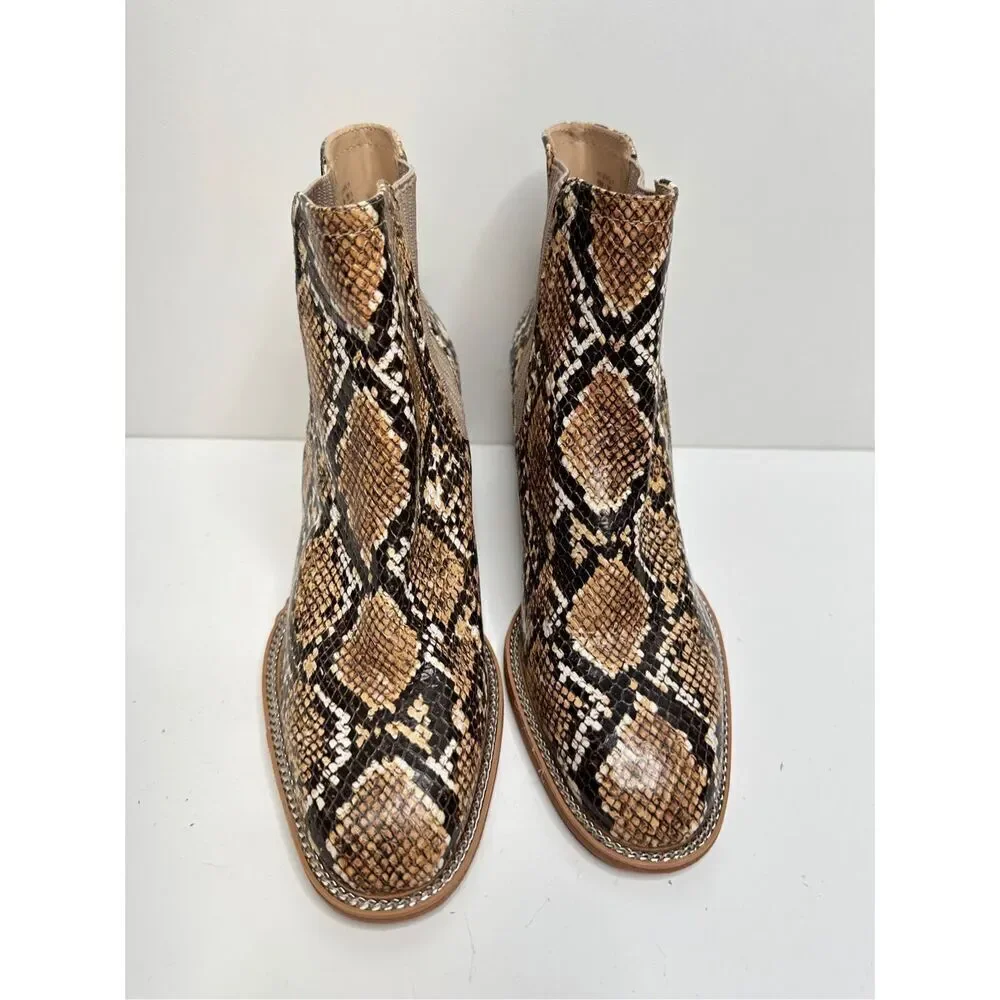 Vince‎ Camuto Boots Size 6 Leather Animal Print Almond Toe Ankle Booties